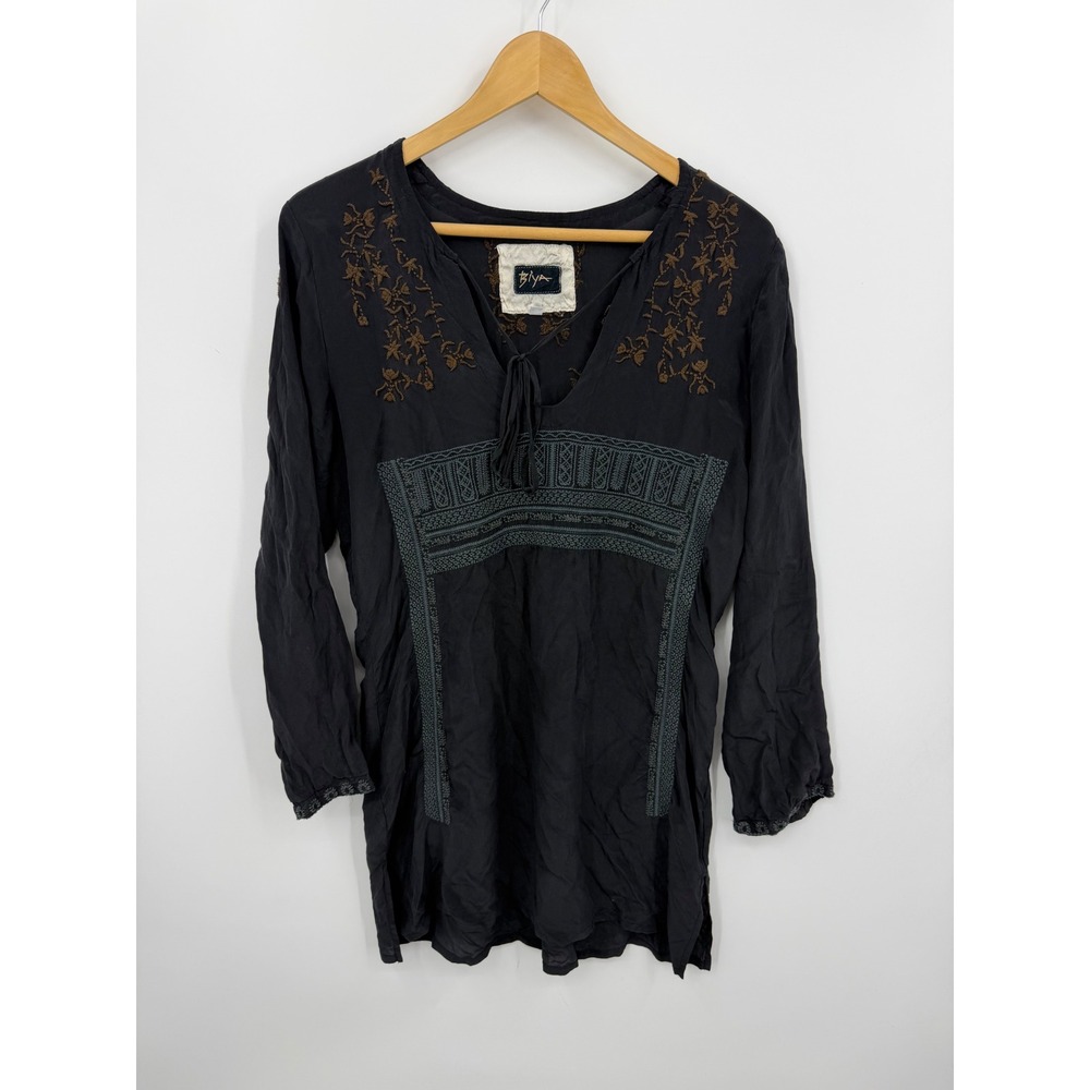 Biya Johnny Was Embroidered Silk Tunic Top Womens Small Black Boho Tassel V-Neck